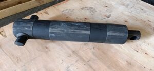 Cilindro Telescopico 3 Expansiones Para Bascular 11 Toneladas, Muñones Abajo